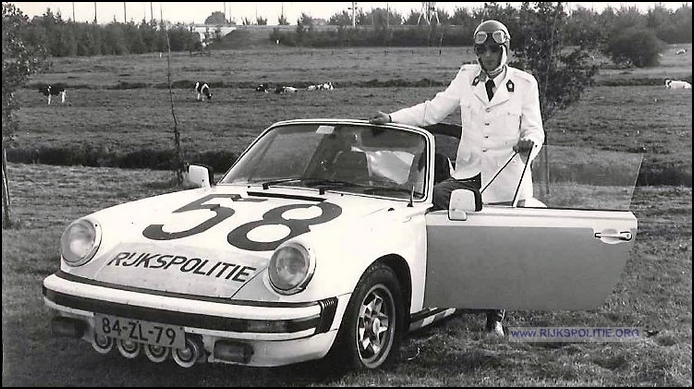 Porsche 911 12.58 81 84 ZL 79 wk (2) bw(7V)