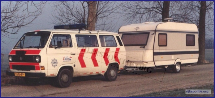 GSA VWbus wit 1990 VW VJ-81-PP Geldermalsen ad (V)