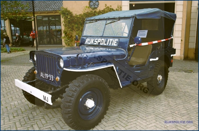 VRTG JEEP Museum 1946 Willys Jeep1 BW (7V)W