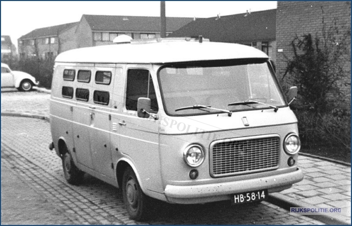 VRTG Parketgroep FIAT 238 HB 58 14 Assen Meijer 1974 (bw) (7V)WM
