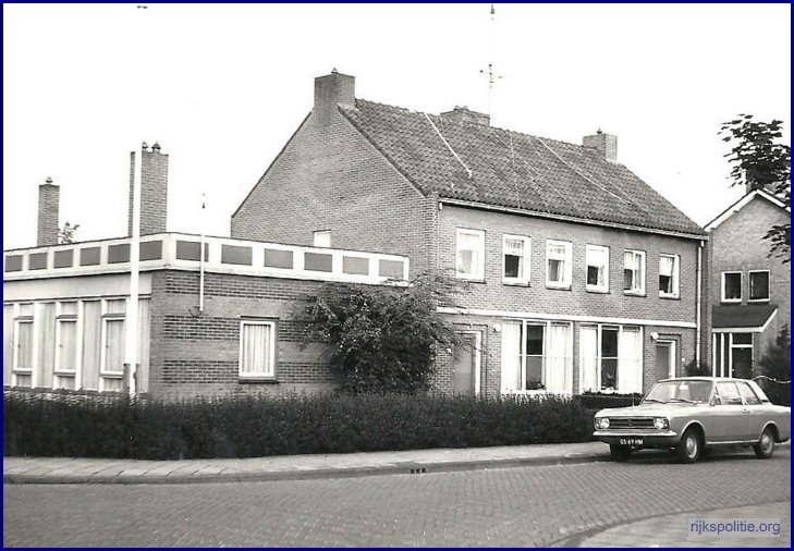 Drunen Bernhardstraat hoek Julianastraat (V)