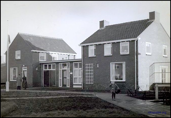 RPGRP Wieringermeer RBureau Den Oever dienstwoningen 1957 mj (V)