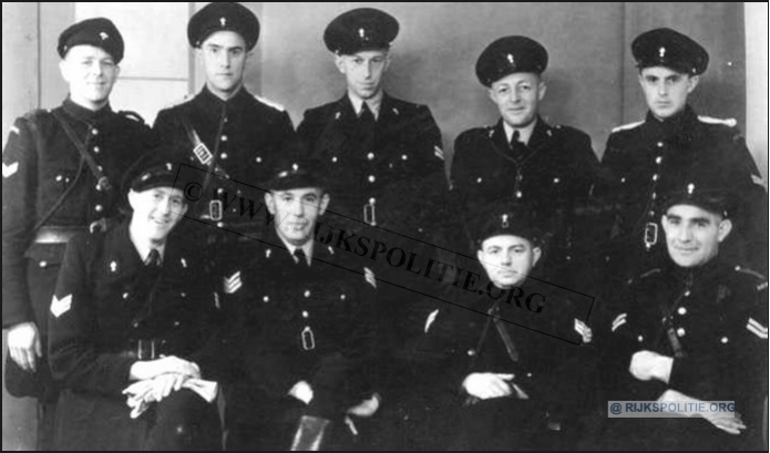 GRP Ermelo 1947 Groepsfoto bw(7V)