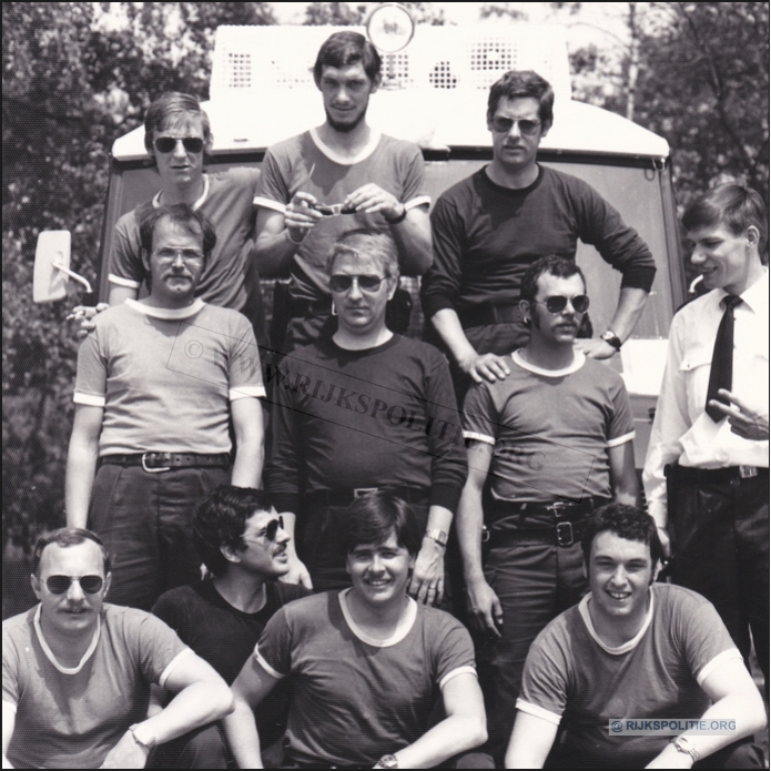 Bovensmillde Krechting 64 00077  bw(7K)