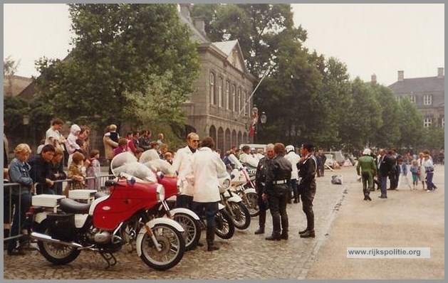 RPVKG Maastricht 1982 Interna politietreffen Maastricht Motorcity Gerrit Leenders en Herman Janssen(7V)