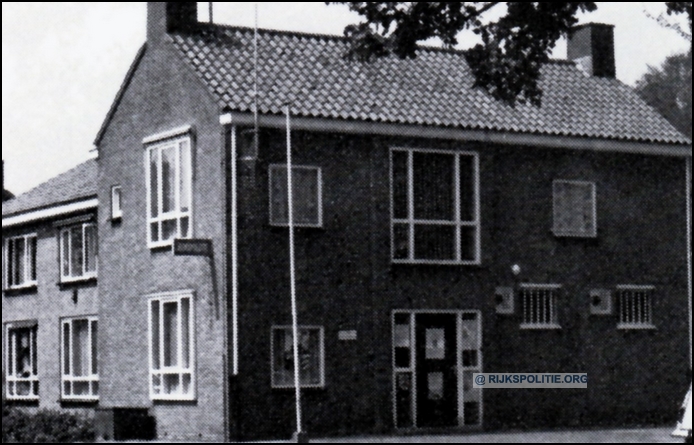 GRP Tholen bureau kijkdoos  bw(7V)