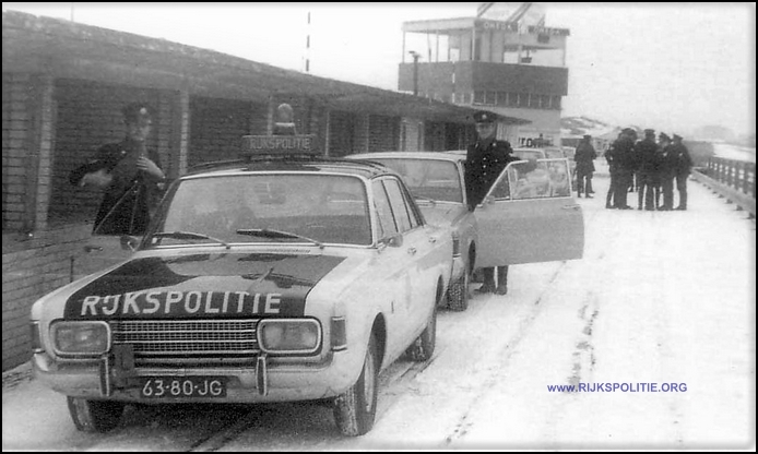 VKG Nijmegen HN02C Engelaar VKS zandvoort in sneeuw bw(7V)