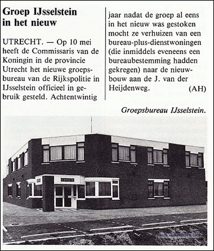 GRP IJsselstein 1984 nieuw groepsbureau bw(7V)