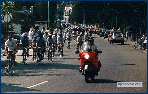 AVD GMS 015 Begeleiding toertocht wielrennen (VV)