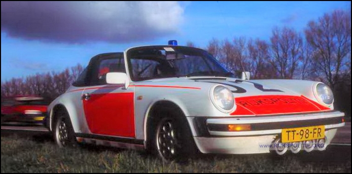 Porsche 911 12.02 88 TT 98 FR rm (3) bw(7V)