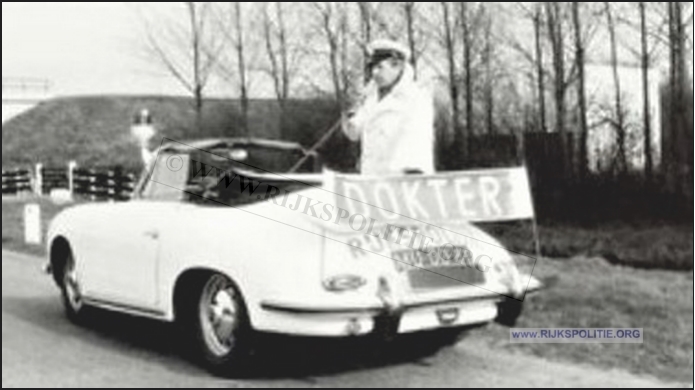 Porsche 356 2714 63 MU 00 81 12.03 AVD bw(7V)