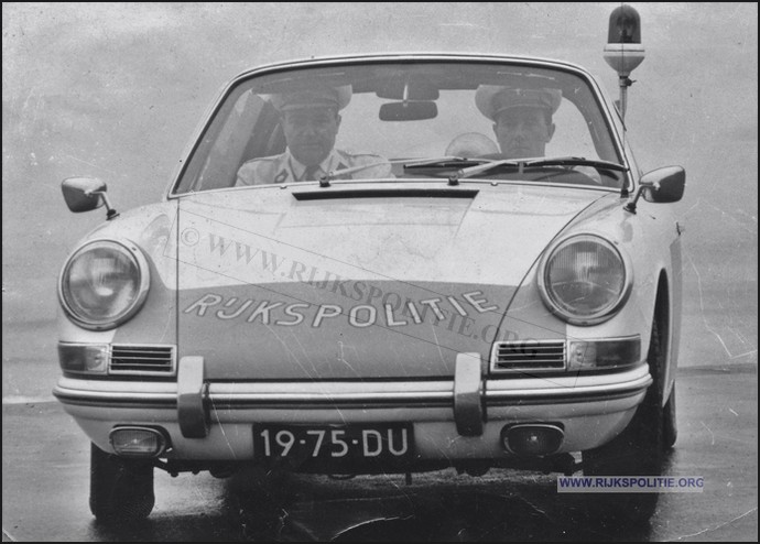 Porsche 912 12.00 19 75 DU nvb (2) bw(7V)