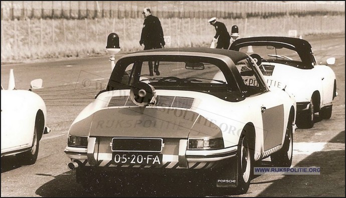 Porsche 912 12.62 68 05 20 FA rvr  op Zandvoort 001 (2) bw(7V)