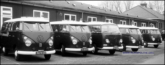 HVKS H01 1965 GSA VW Blauw 1965 1968 Lesvoertuig bw(7V)