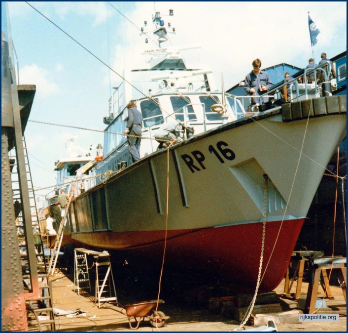 RPtW Boot RP16 1  RP94 1  P94 1Scheepswerf Stellendam ongev85 jvg (VV)