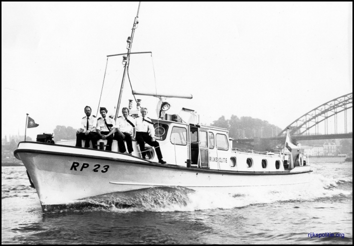 RPtW Boot RP23 4 Nijmegen Jo van Kruijsbergen 1974 2 (V)
