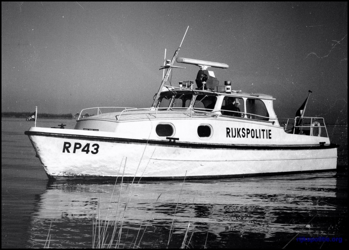 RPtW Boot RP43 2 Sneek zijkant cs (VV)