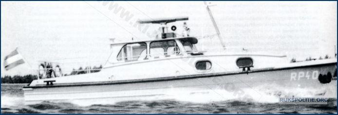 RPtW Boot RP40 2 11 bw2 (7V)WM