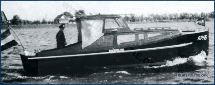 RPtW Boot RP43 1 16 bw (7V)WM