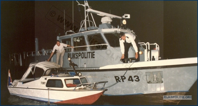 RPtW Boot RP43 3 P43 1 Rijkspolitie jacht in problemen Groenlanden 1 bw (7V)WM