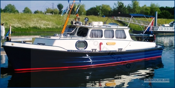 RPtW Boot RP48 2 Bootsman IMG 20150524 175644  bw (7V)WM