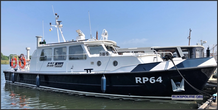 RPtW Boot RP64 3 ex 2020 Ebben Rimage0 bw(7V)