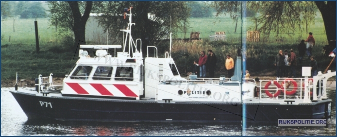 RPtW Boot RP71 2 P71 1  bw (7V)WM