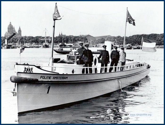 RPtW vaartuigen RP71 1 Zandstra Politie 17K